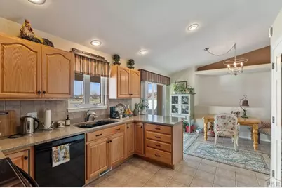 429 W Strawberry Dr, Pueblo West, CO 81007 - Photo 8