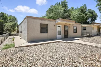 2108 W 19th St, Pueblo, CO 81003 - Photo 2