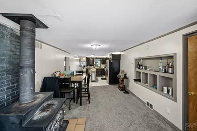 302 Meade Ave, Pueblo, CO 81001 - Photo 8