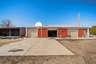302 Meade Ave, Pueblo, CO 81001 - Photo 40