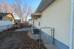 33 Purdue St, Pueblo, CO 81005 - Photo 6