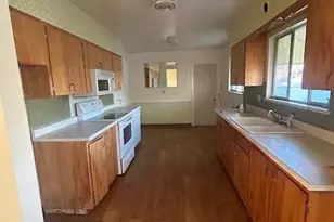 33 Purdue St, Pueblo, CO 81005 - Photo 12