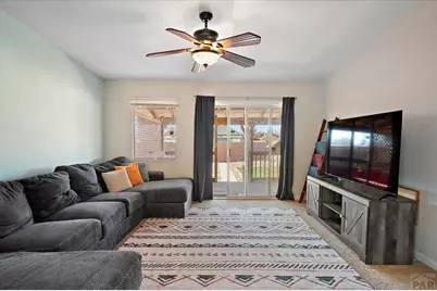 2223 Pine St, Pueblo, CO 81004 - Photo 10