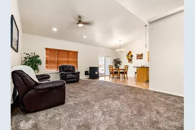 1035 E Marengo Dr, Pueblo West, CO 81007 - Photo 2