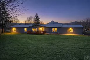 902 Willis Ave, La Veta, CO 81055 - Photo 1