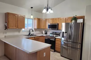 1467 W Plaza De Los Leones Dr, Pueblo West, CO 81007 - Photo 4