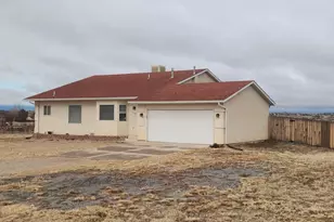 1467 W Plaza De Los Leones Dr, Pueblo West, CO 81007 - Photo 34