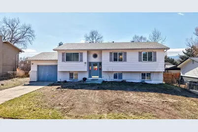 108 Cielo Vista St, Colorado Springs, CO 80911 - Photo 2