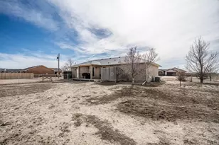 965 N Cimarron Dr, Pueblo West, CO 81007 - Photo 36