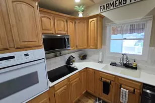 232 Alhambra Dr, Pueblo, CO 81005 - Photo 18