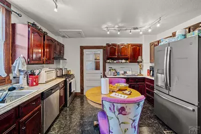 417 W 11th St, Pueblo, CO 81003 - Photo 24