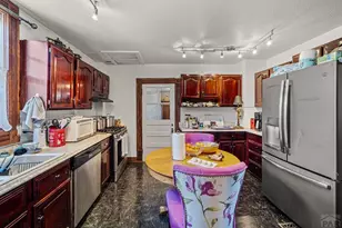 417 W 11th St, Pueblo, CO 81003 - Photo 24