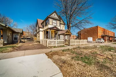 417 W 11th St, Pueblo, CO 81003 - Photo 2