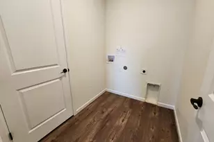 2201 Sunrise Ln, Pueblo, CO 81008 - Photo 18