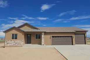 1405 E Dowd Dr, Pueblo West, CO 81007 - Photo 1