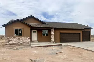 1405 E Dowd Dr, Pueblo West, CO 81007 - Photo 1