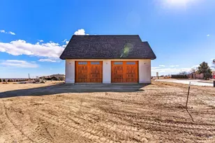 1311 Aquila Dr, Pueblo, CO 81008 - Photo 16