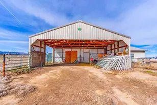 7501 Vanessa Dr, Pueblo, CO 81005 - Photo 24
