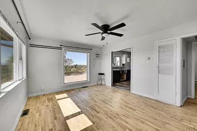 1015 E 3rd St, Pueblo, CO 81001 - Photo 50