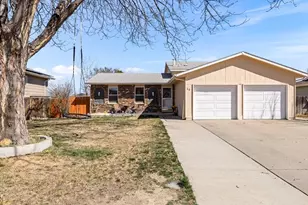 14 Crestaloma Dr, Pueblo, CO 81005 - Photo 28