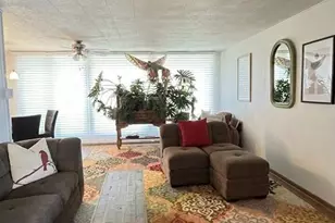 2221 S Prairie Ave, Pueblo, CO 81004 - Photo 10