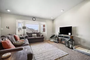 164 E Palmer Lake Dr, Pueblo West, CO 81007 - Photo 10