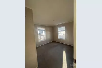 240 E Dawnview Dr, Pueblo, CO 81007 - Photo 16