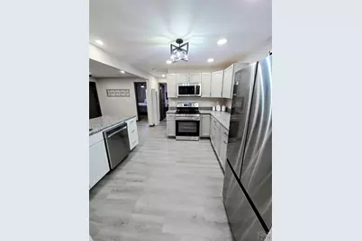 4205 St Clair Ave, Pueblo, CO 81005 - Photo 10