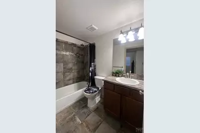 964 Peachcrest Dr, Pueblo, CO 81005 - Photo 10