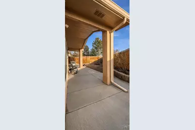 964 Peachcrest Dr, Pueblo, CO 81005 - Photo 20