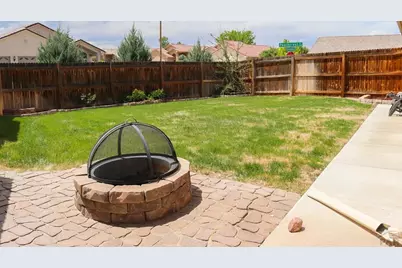 964 Peachcrest Dr, Pueblo, CO 81005 - Photo 18