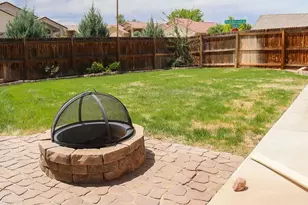 964 Peachcrest Dr, Pueblo, CO 81005 - Photo 18