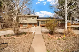 1123 Candytuft Blvd, Pueblo, CO 81001 - Photo 1