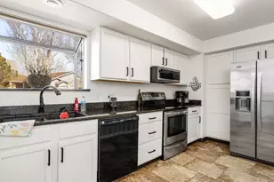 473 W Archer Dr, Pueblo West, CO 81007 - Photo 8