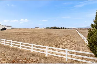 748 W Calle De Caballos, Pueblo West, CO 81007 - Photo 14