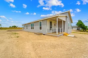 4828 Hicklin Dr, Colorado City, CO 81019 - Photo 2