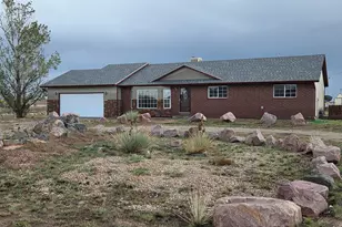 882 N Durango Dr, Pueblo West, CO 81007 - Photo 1