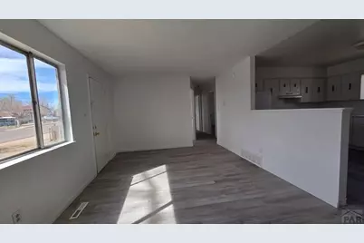 1929 E 12th St, Pueblo, CO 81001 - Photo 4