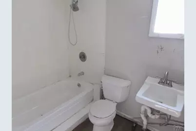 2106 E 8th St, Pueblo, CO 81001 - Photo 14