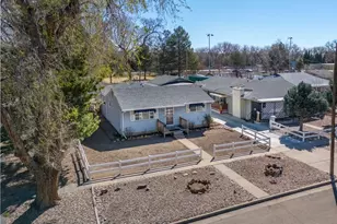 1918 N Santa Fe Ave, Pueblo, CO 81003 - Photo 2