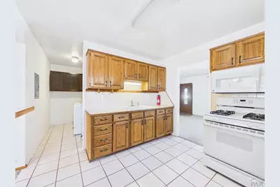 1918 N Santa Fe Ave, Pueblo, CO 81003 - Photo 10