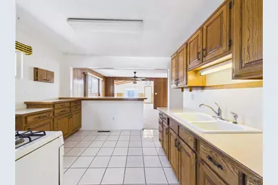 1918 N Santa Fe Ave, Pueblo, CO 81003 - Photo 8