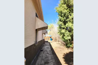811 W 17th St, Pueblo, CO 81003 - Photo 10