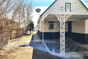811 W 17th St, Pueblo, CO 81003 - Photo 8