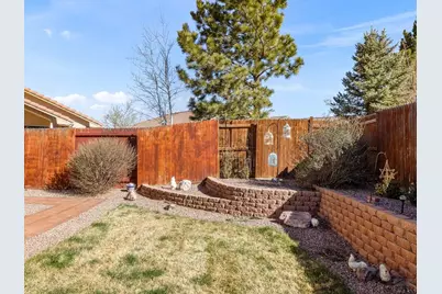 1006 Olivecrest Dr, Pueblo, CO 81005 - Photo 24