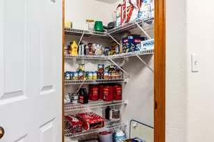 1006 Olivecrest Dr, Pueblo, CO 81005 - Photo 12