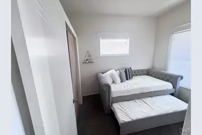 419 W 11th St, Pueblo, CO 81003 - Photo 6