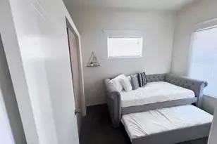 419 W 11th St, Pueblo, CO 81003 - Photo 6