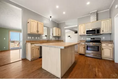 6289 Galbreth Rd, Pueblo, CO 81005 - Photo 38