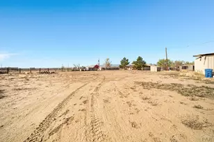 2188 Aurora St, Pueblo, CO 81008 - Photo 38